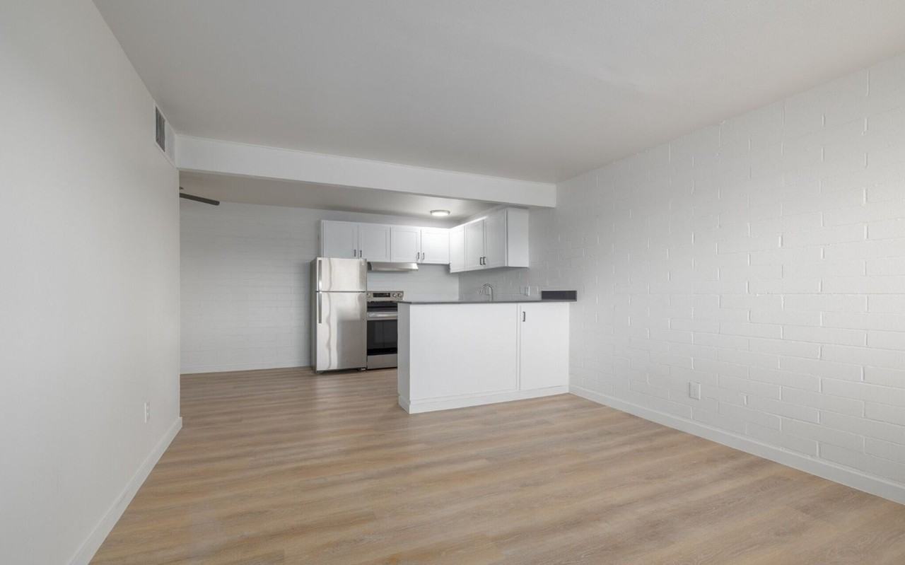 Miramonte on 3rd - Photo 2 of 5