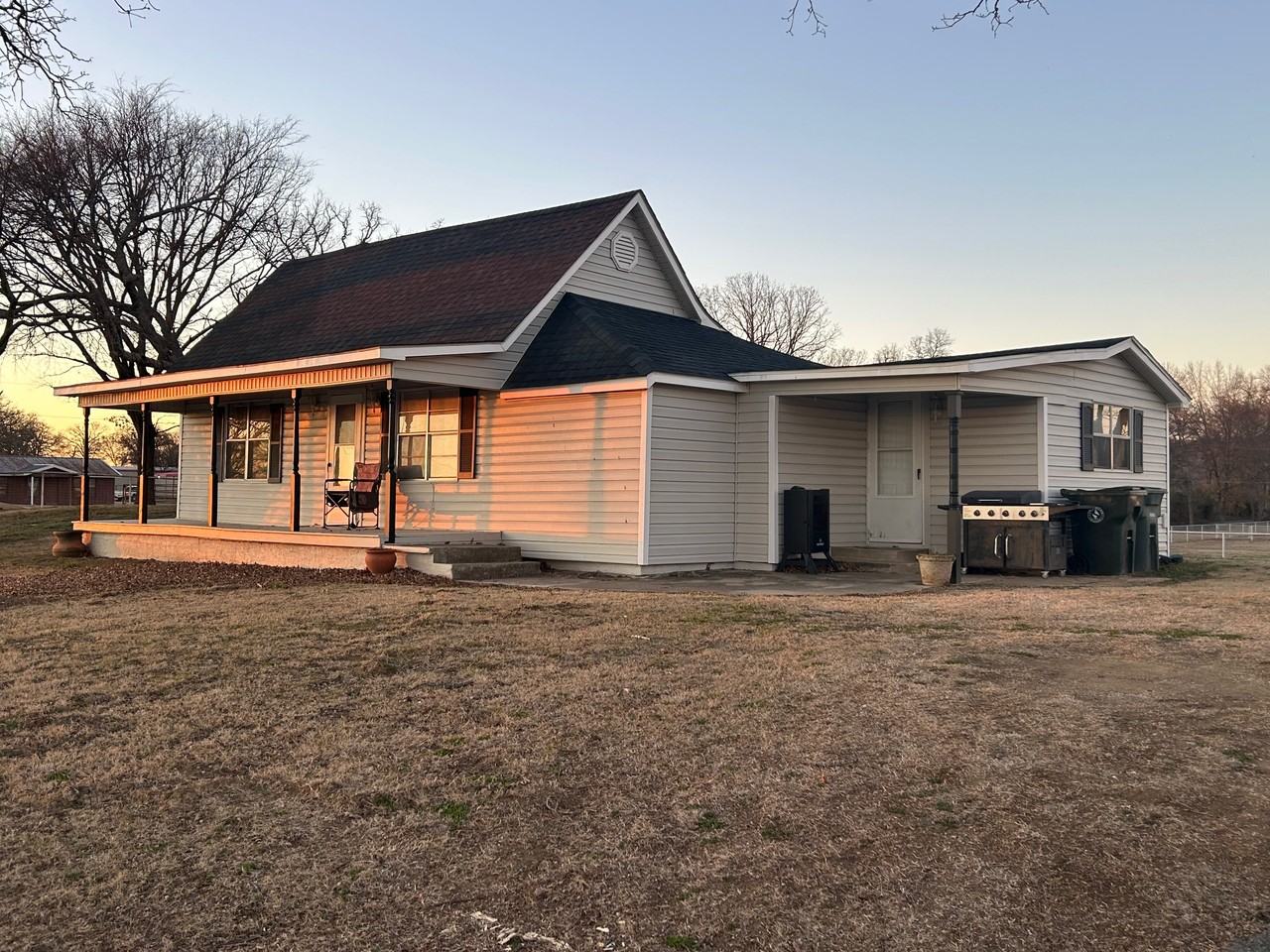 3003 W Redwood Ave #1 - Photo 3 of 22