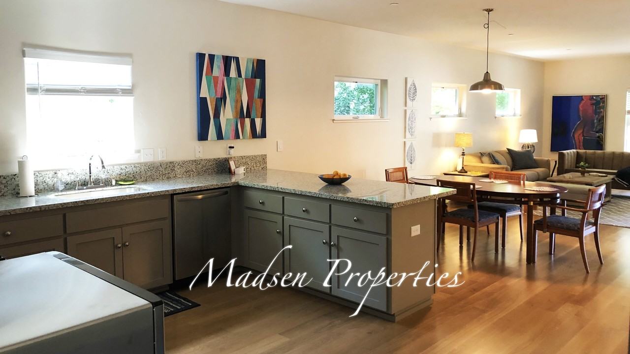 1481 Montgomery St #1 - Photo 6 of 26