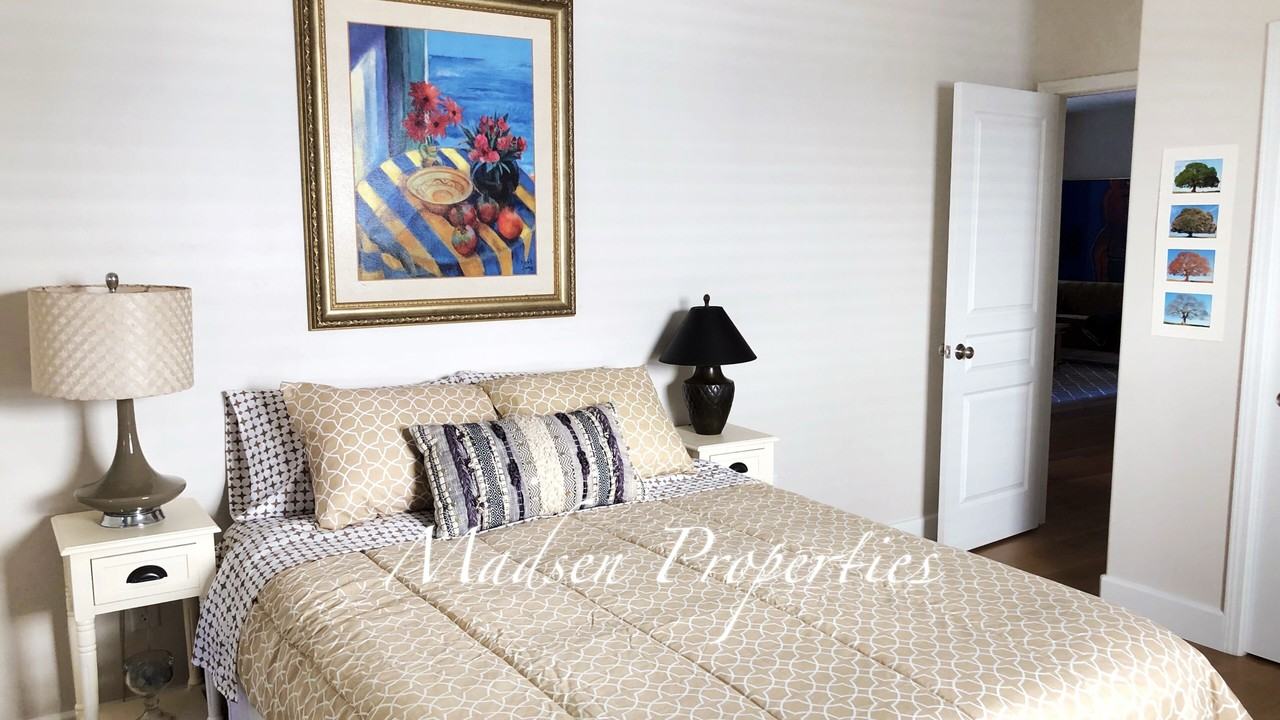 1481 Montgomery St #1 - Photo 7 of 26