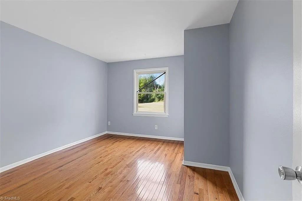 2819 N Ohenry Blvd - Photo 6 of 19