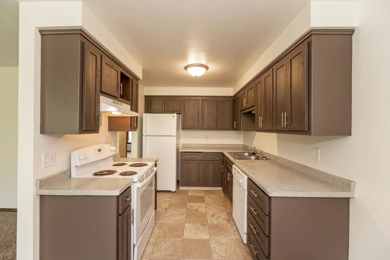 2820 Mount Mary Circle - Photo 2 of 30