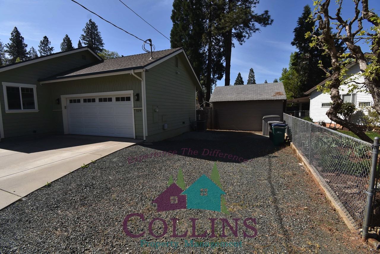 519 Saint Patricks Dr #1 - Photo 2 of 26