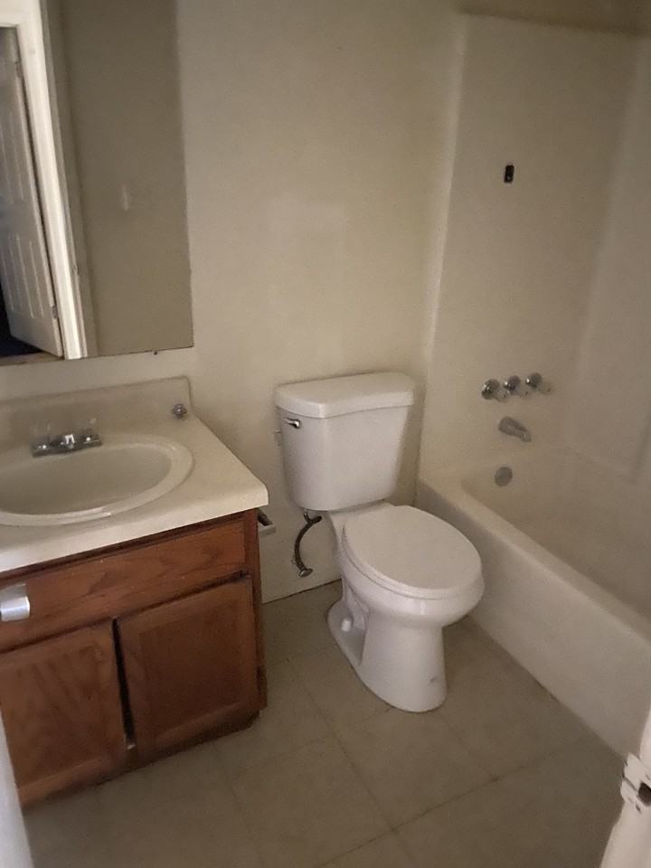 201 Randal Street - BApt C #B - Photo 4 of 5