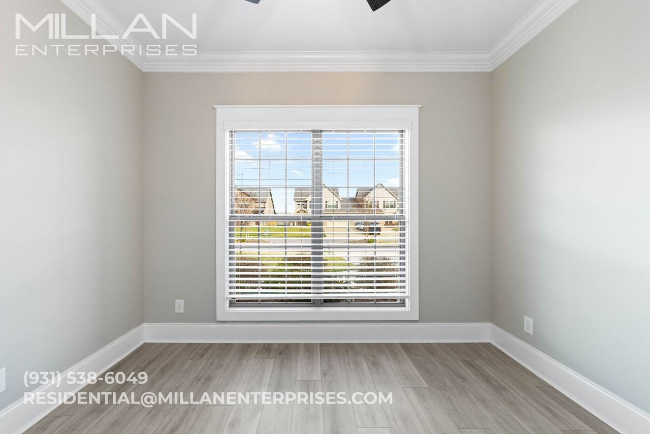 1088 Veridian Dr #B - Photo 6 of 50