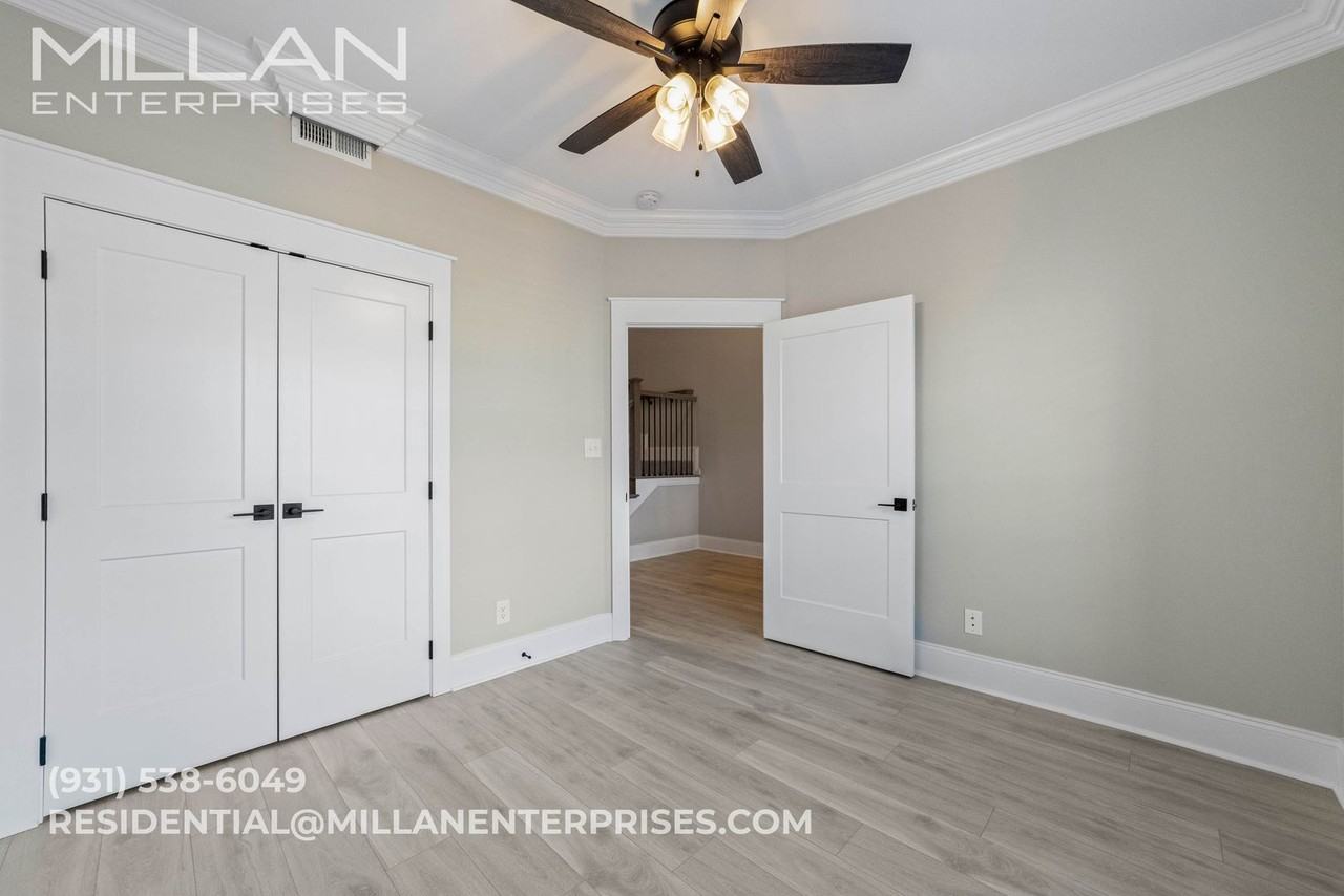 1088 Veridian Dr #B - Photo 7 of 50