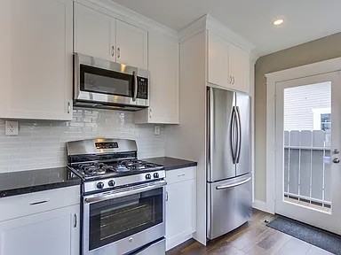 4004 Arizona St #4004 - Photo 5 of 24