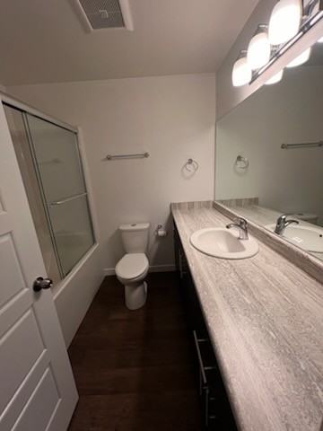 1032 North Park Stunit 3 #3 - Photo 6 of 12