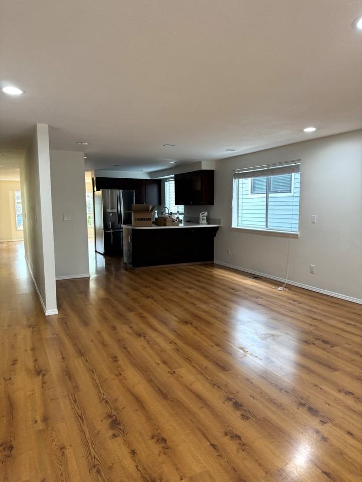 13235 Sw Barberry Dr #1 - Photo 5 of 25