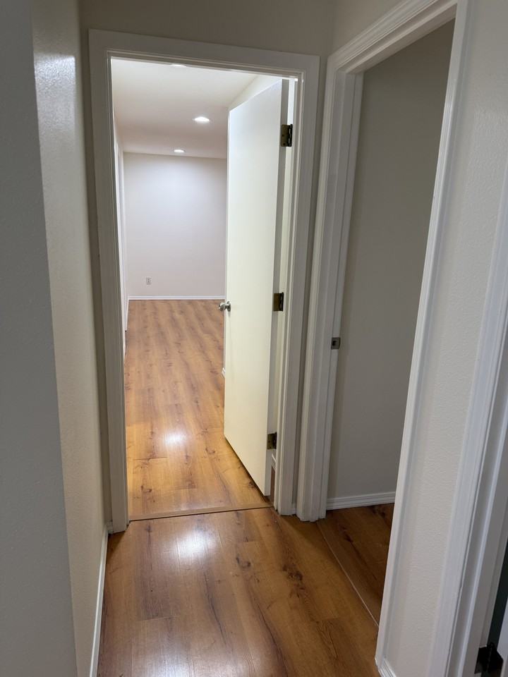 13235 Sw Barberry Dr #1 - Photo 7 of 25