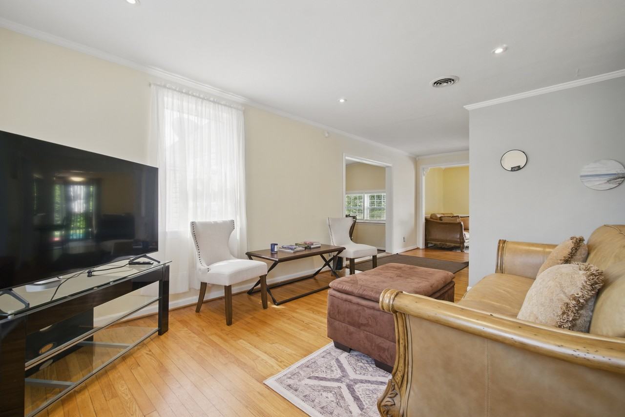 8559 Old Ocean View Rd #1 - Photo 4 of 23