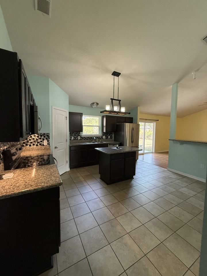 9114 Timber Ln #1 - Photo 3 of 17