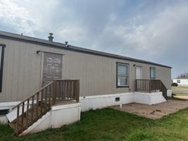 featured image of 2323 E 6th Ave