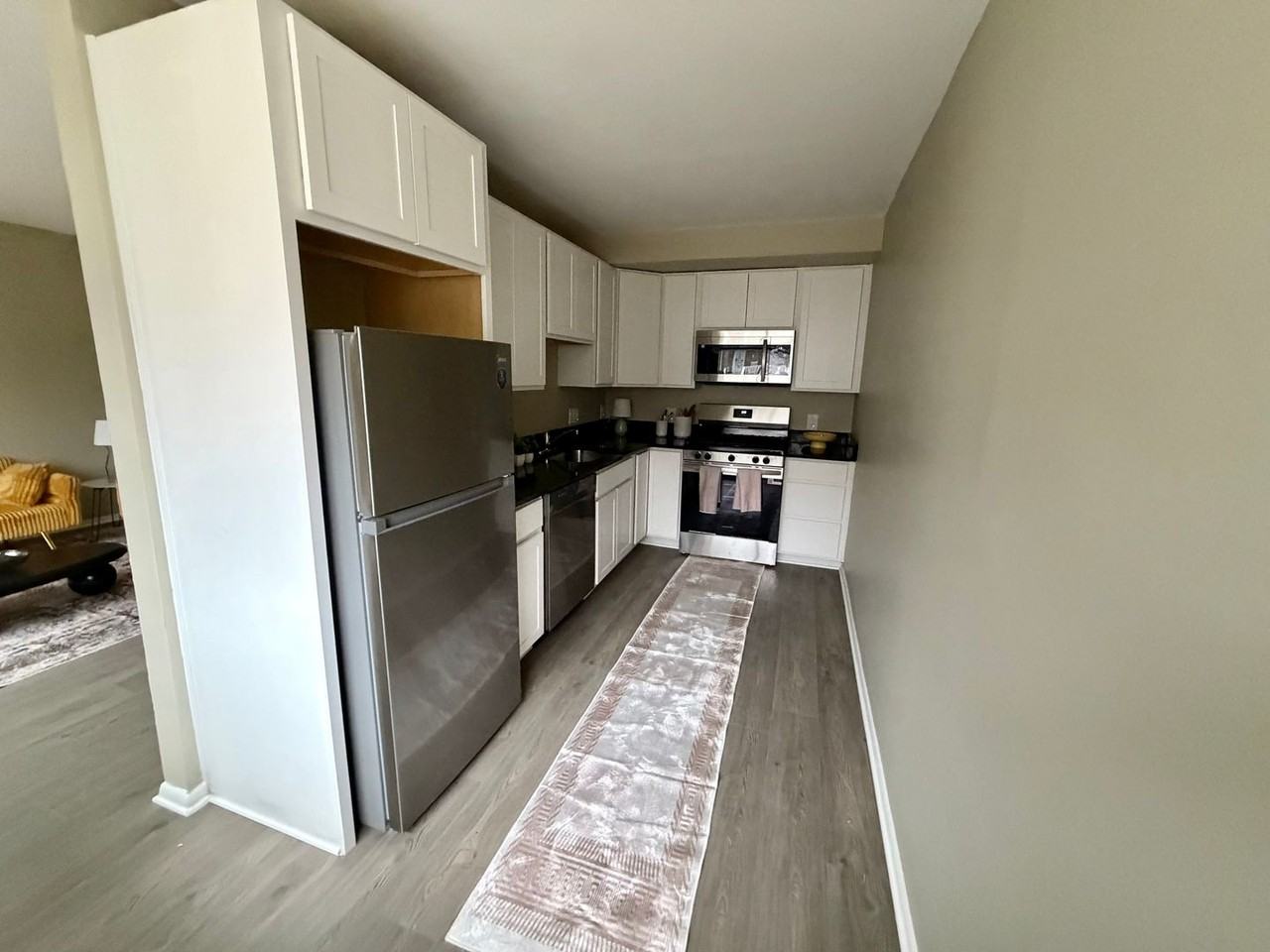 The Thomas - Photo 3 of 14