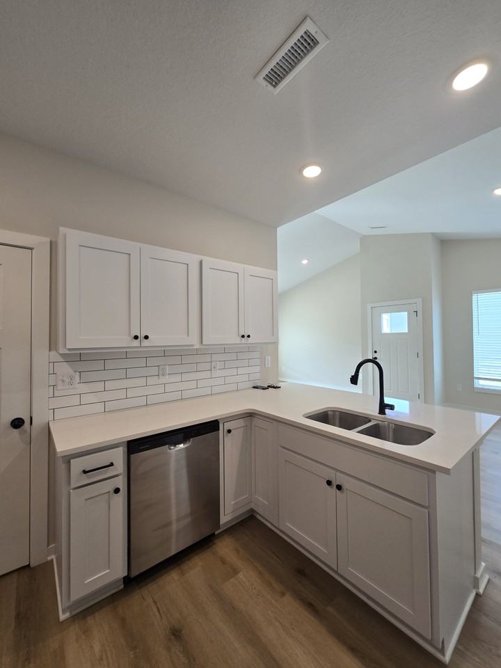 12195 E Fennec #1 - Photo 7 of 33