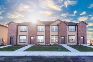featured image of 240 Stonegate Ln #242