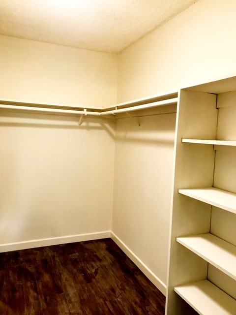 MC 1602 Winona Properties, LLC (140 Hoover) - Photo 6 of 14