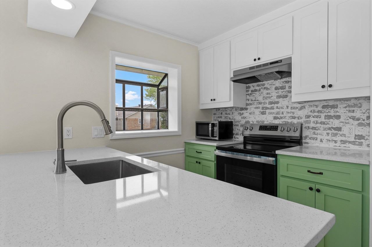 5303 Susanna Dr #1 - Photo 3 of 22