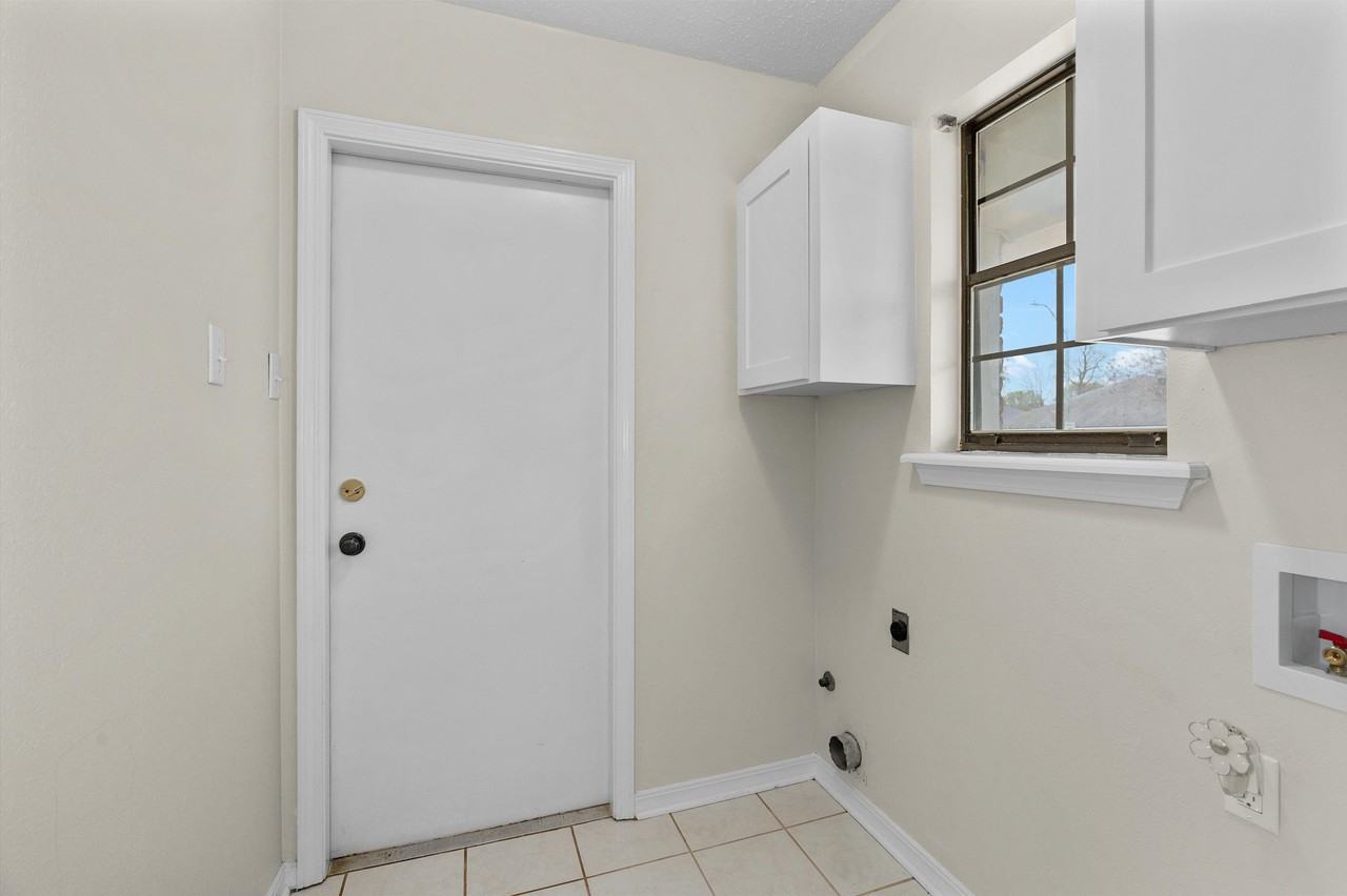 5303 Susanna Dr #1 - Photo 5 of 22