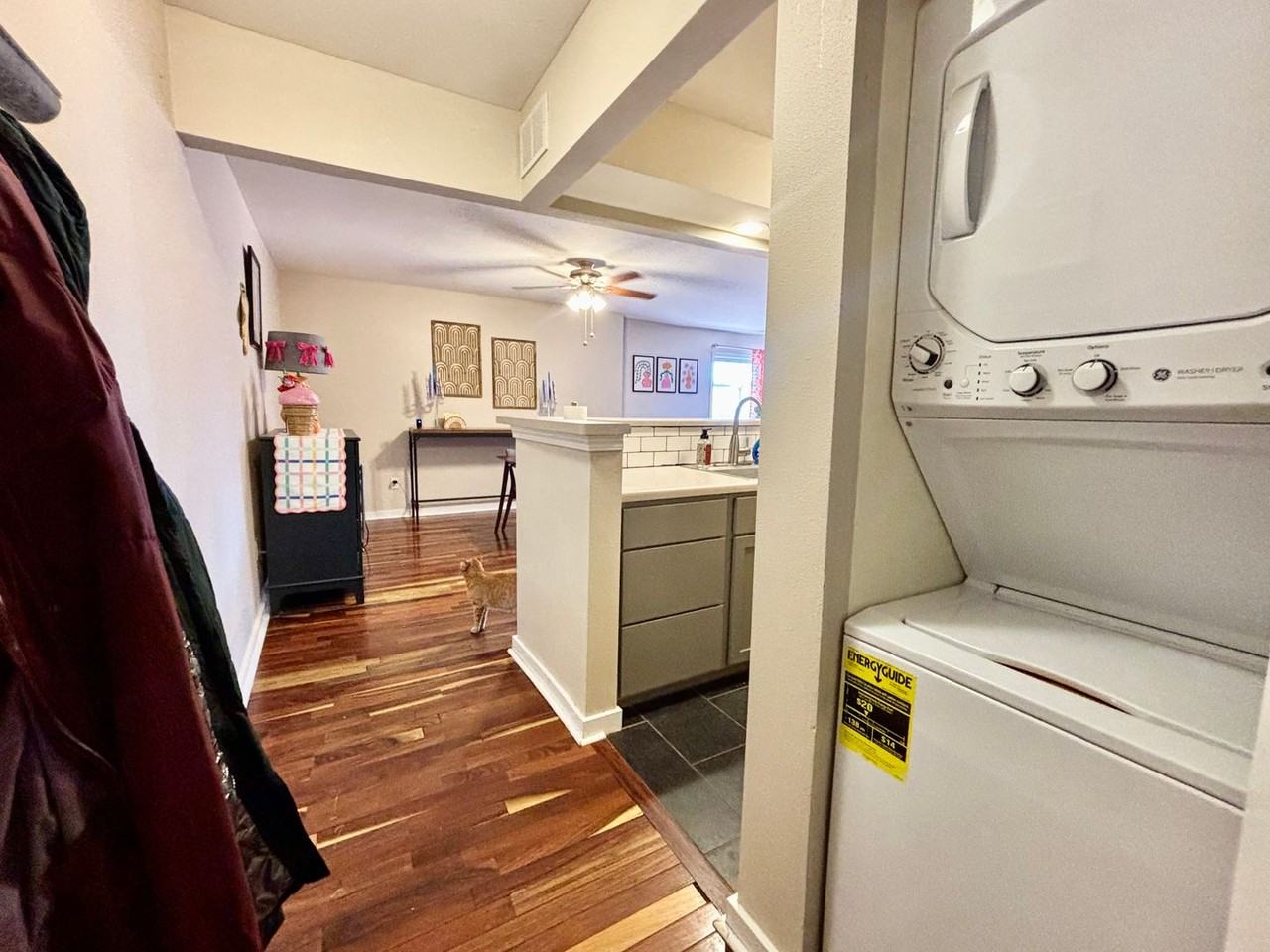 Warwick Gardens - Photo 3 of 18