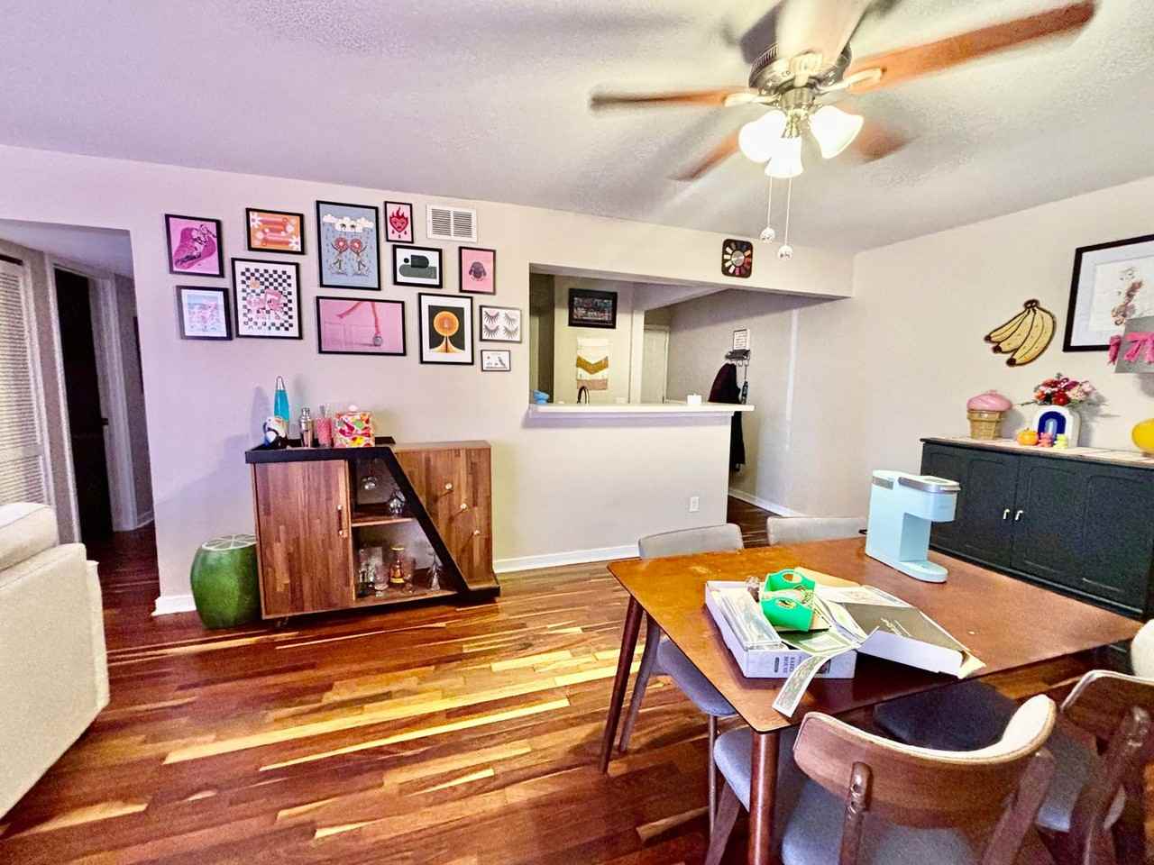 Warwick Gardens - Photo 7 of 18