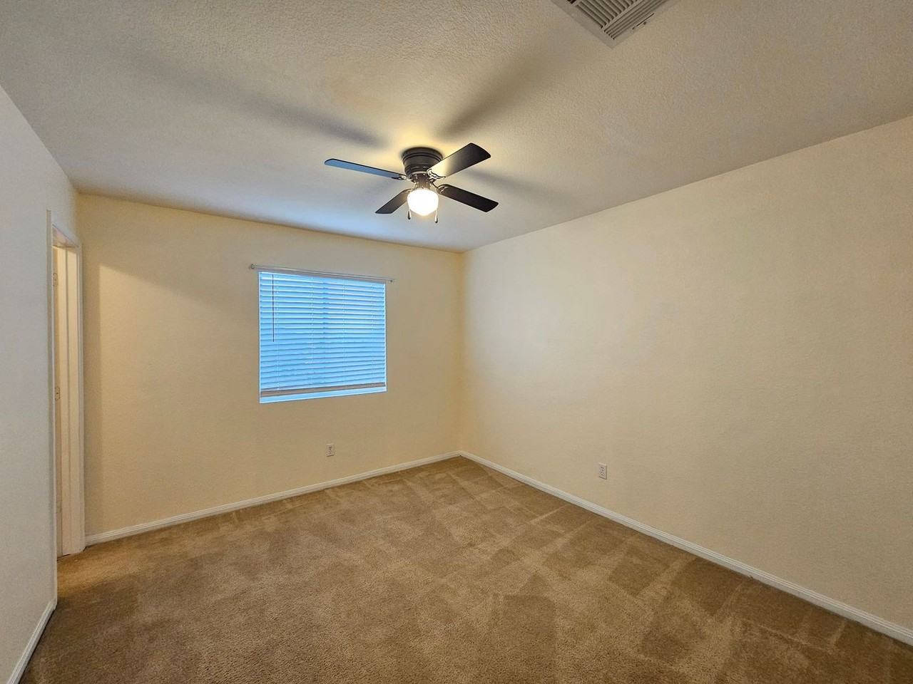 601 Perseus - Photo 6 of 30