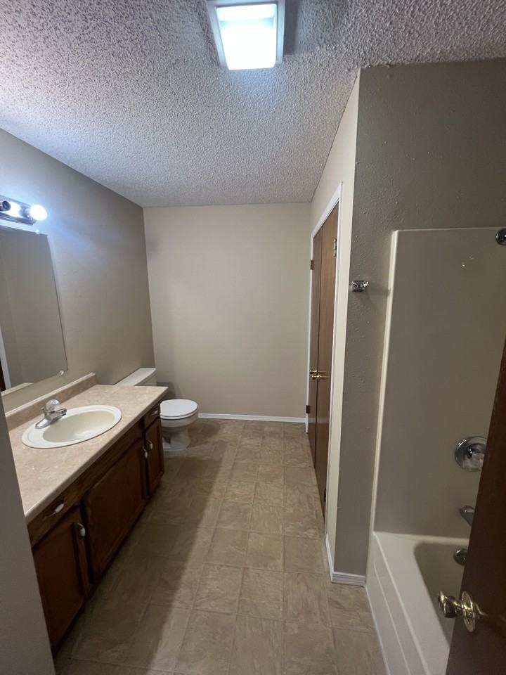 20600 Sedalia Road A - New - 1 #1 - Photo 3 of 7