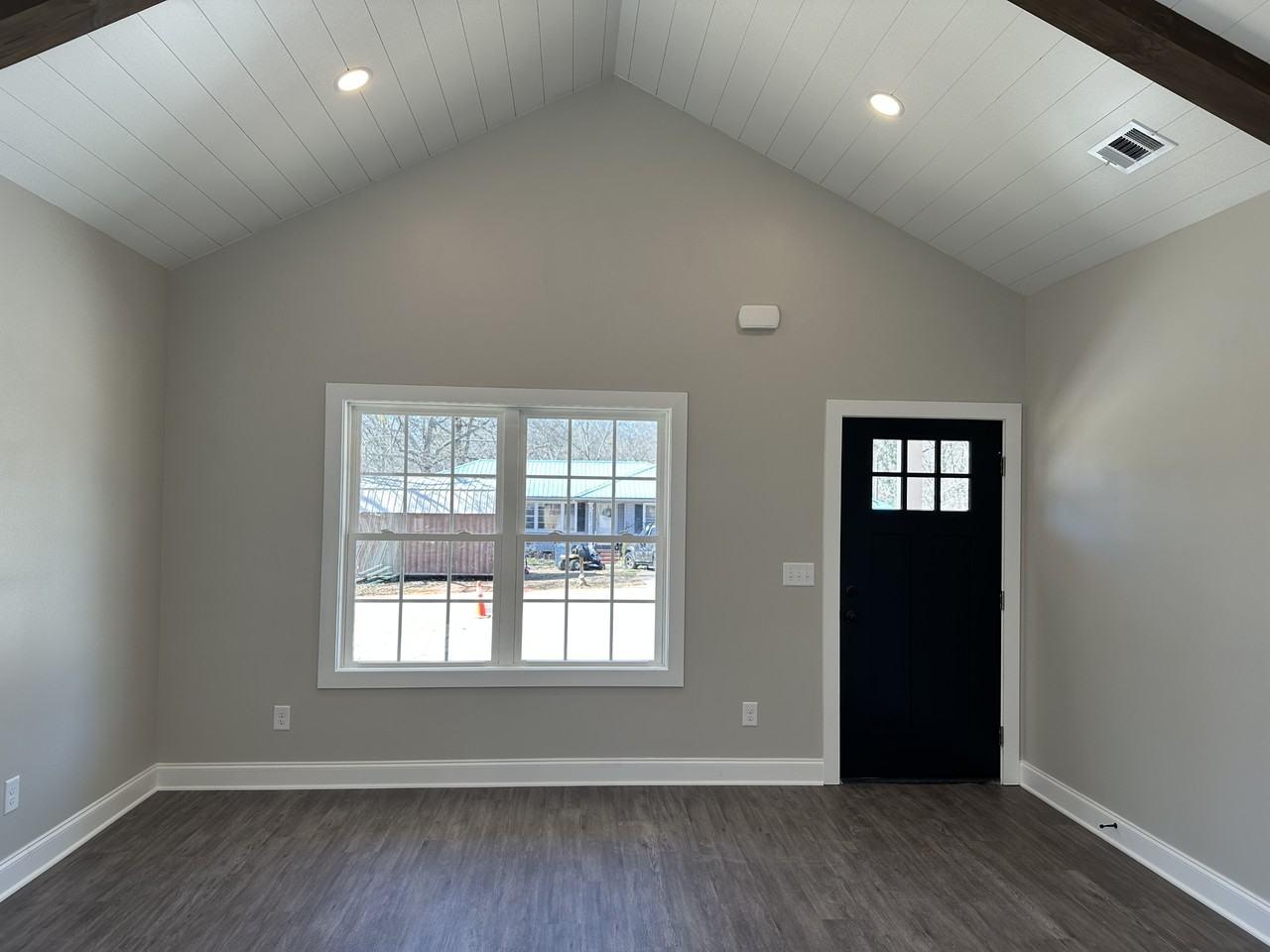 205 Cunningham Dr #1 - Photo 5 of 16