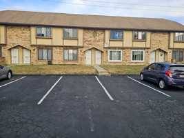 featured image of 5490 Kenneylane Boulevard