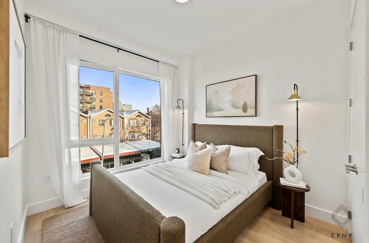 354 East 28th Street #3 - Photo 6 of 11