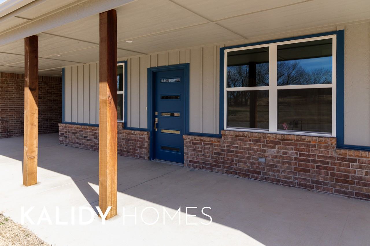 306 Kirks Holw #1 - Photo 4 of 50