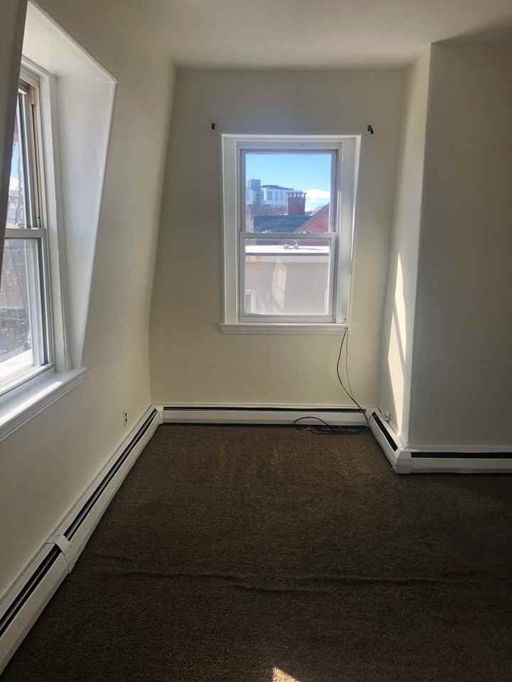 493-497 Cumberland Ave. - Photo 5 of 12