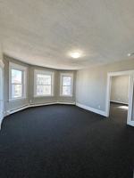 featured image of 124 Burnside Ave #3L