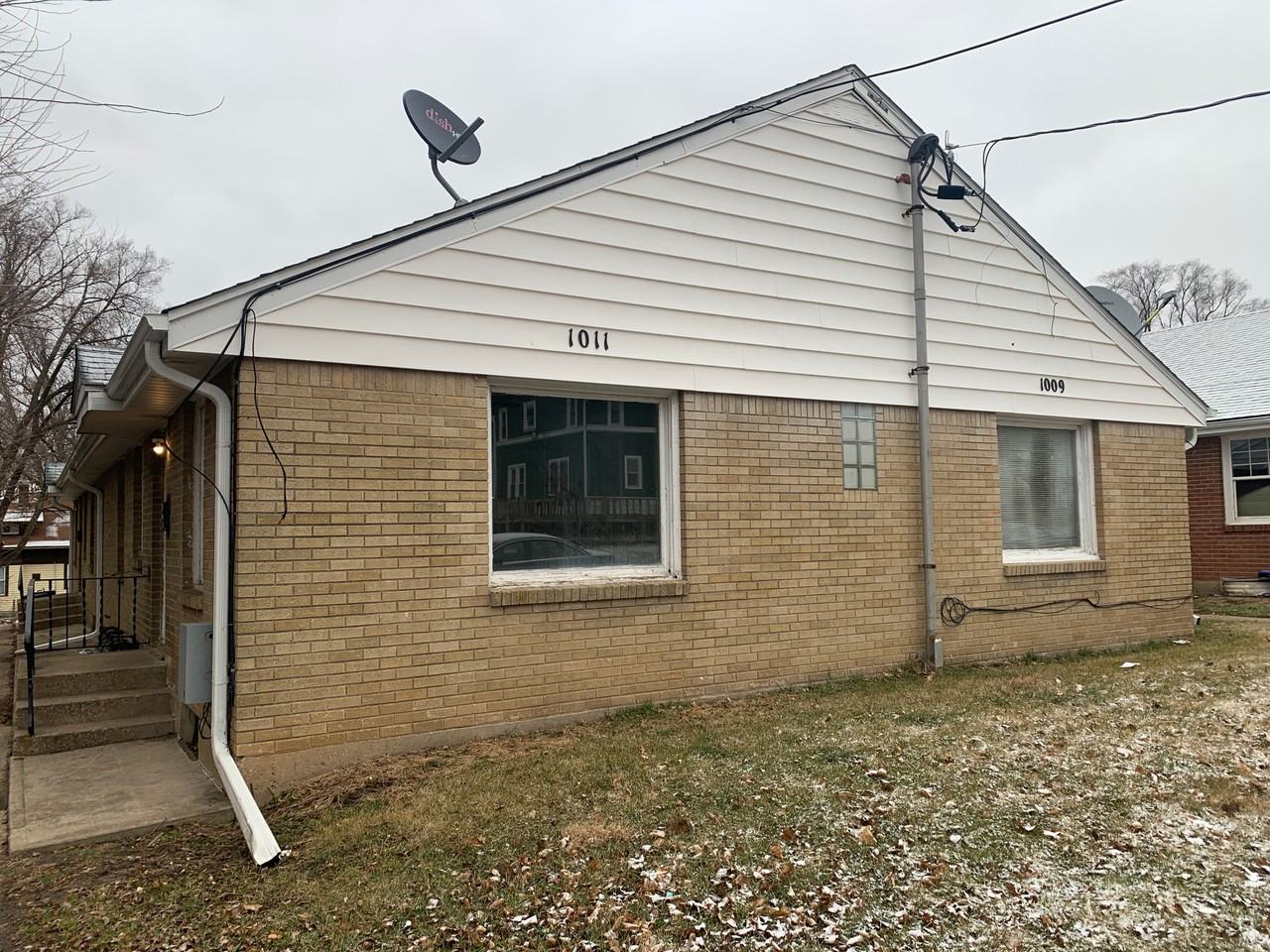 1009 Garfield Ave #4 - Photo 2 of 10