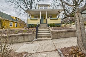 featured image of 58 3rd St #1