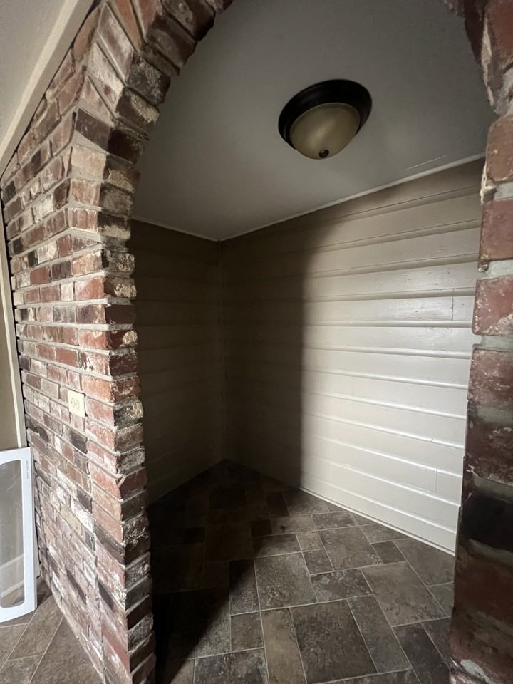 76 Locust Dr #A - Photo 3 of 11