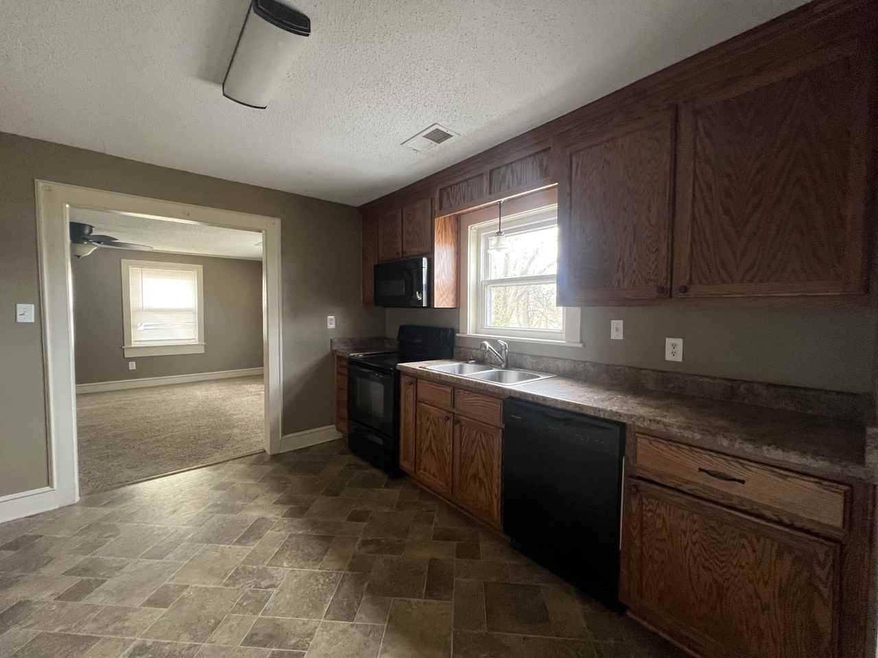 76 Locust Dr #A - Photo 6 of 11