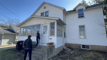 featured image of 205 E Phoenix Ave #1