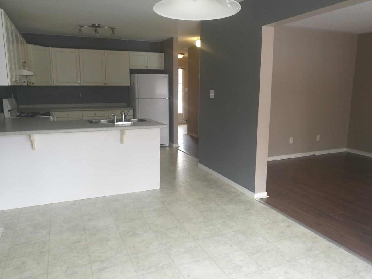 833 South Wenige Drive - Photo 5 of 10