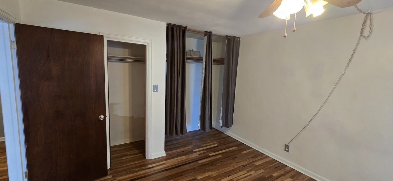 1766 S Jackson St #1 - Photo 4 of 11