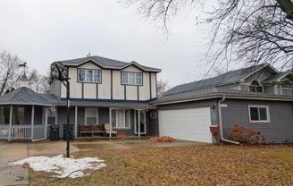 709 W Kenilworth Ave #1 - Photo 1 of 1