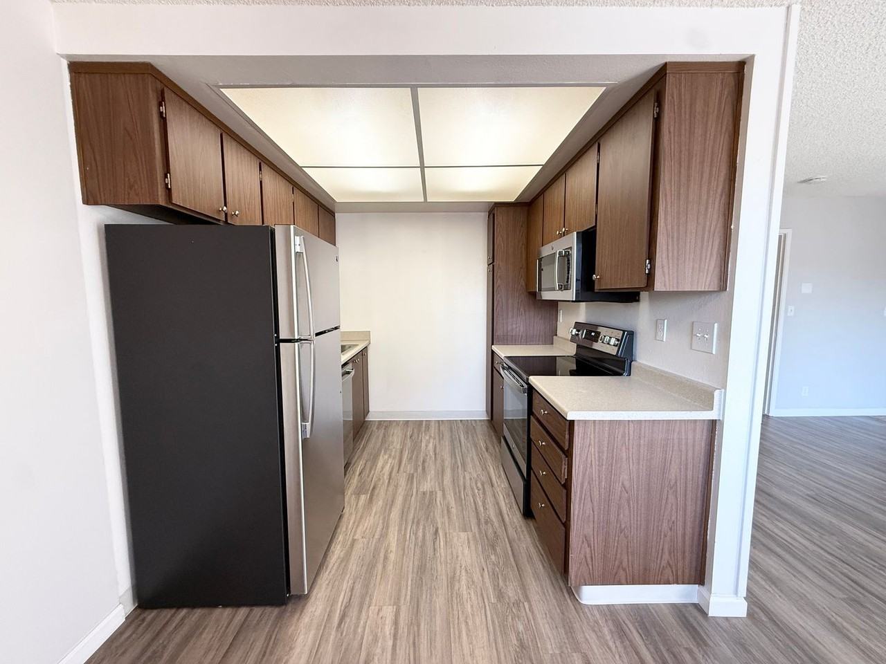 Shadow Creek Apartments - Photo 2 of 50