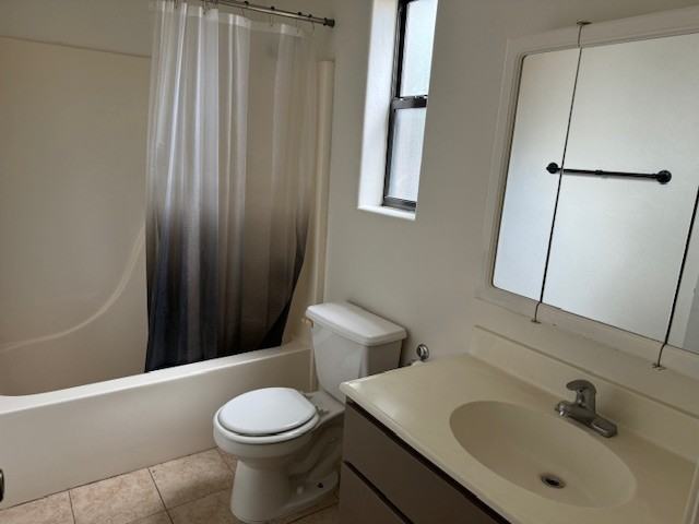 227 227 North Alarcon Street - BApt B #B - Photo 3 of 8