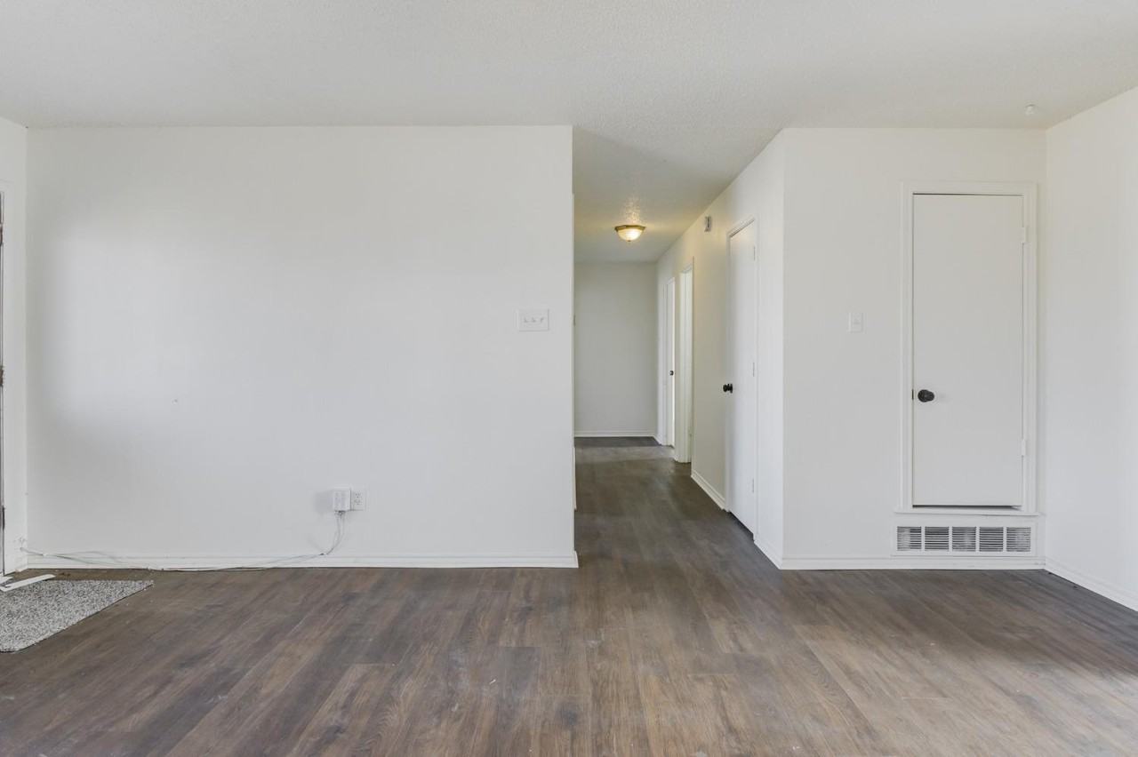 4407 Marshall St #1 - Photo 4 of 21