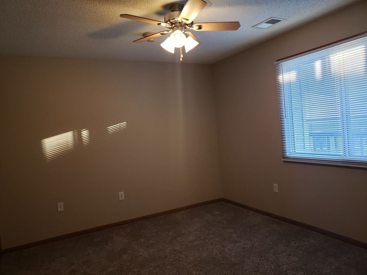 Great South Omaha Location - Photo 7 of 12