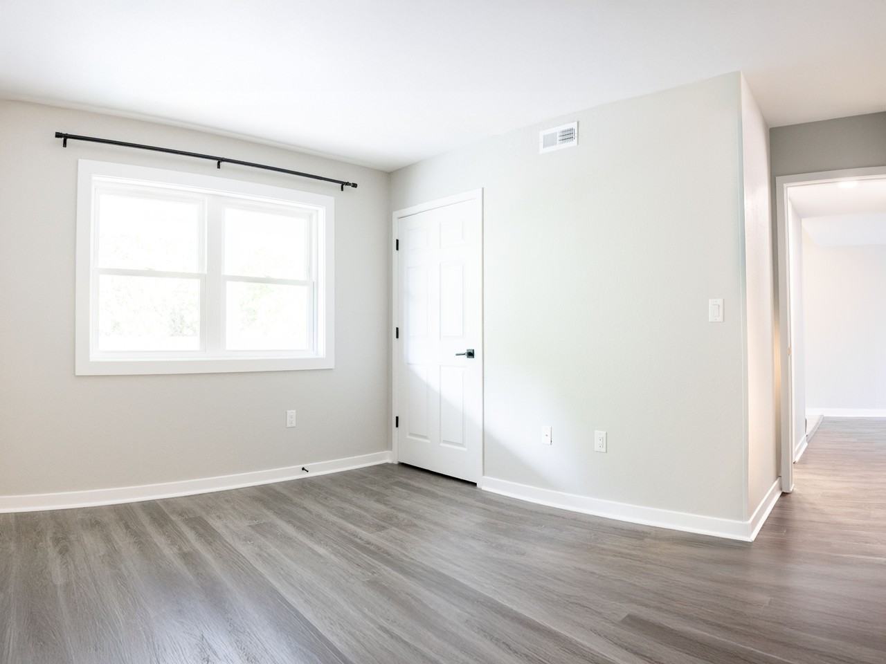 219 Coastal Point Drive #219-101 - Photo 7 of 15