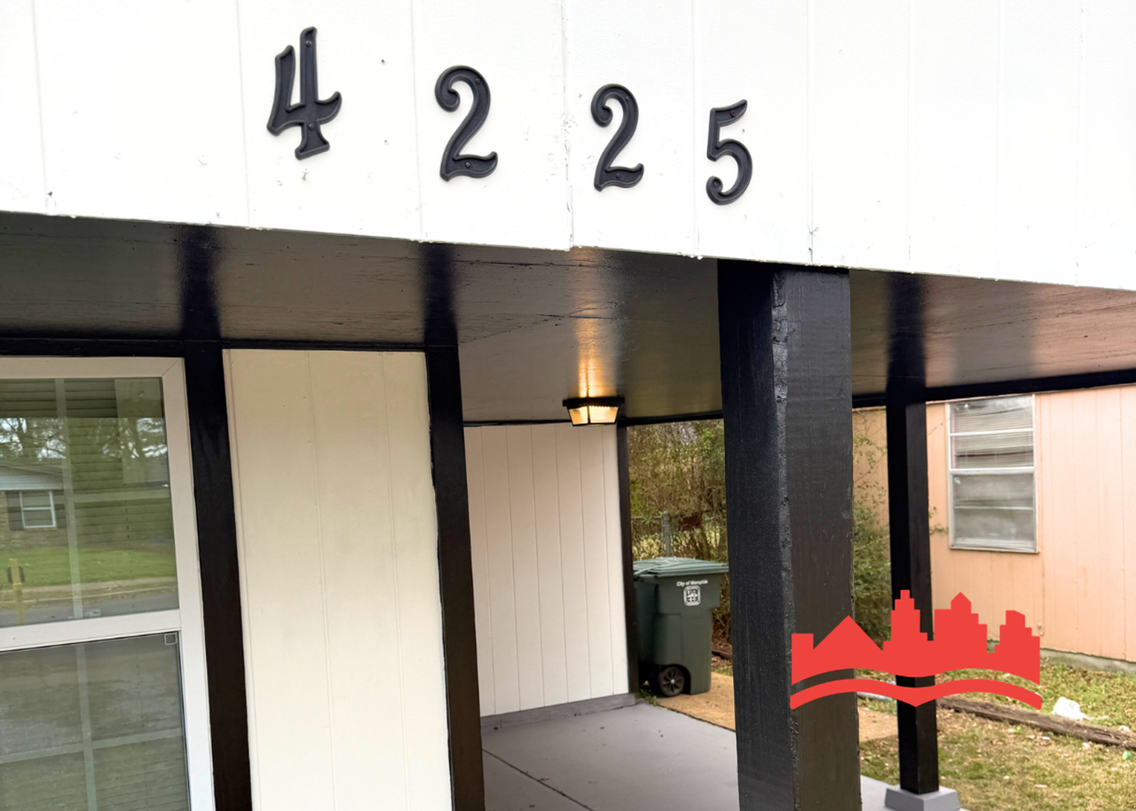 4225 Arrowhead Rd - Photo 2 of 16