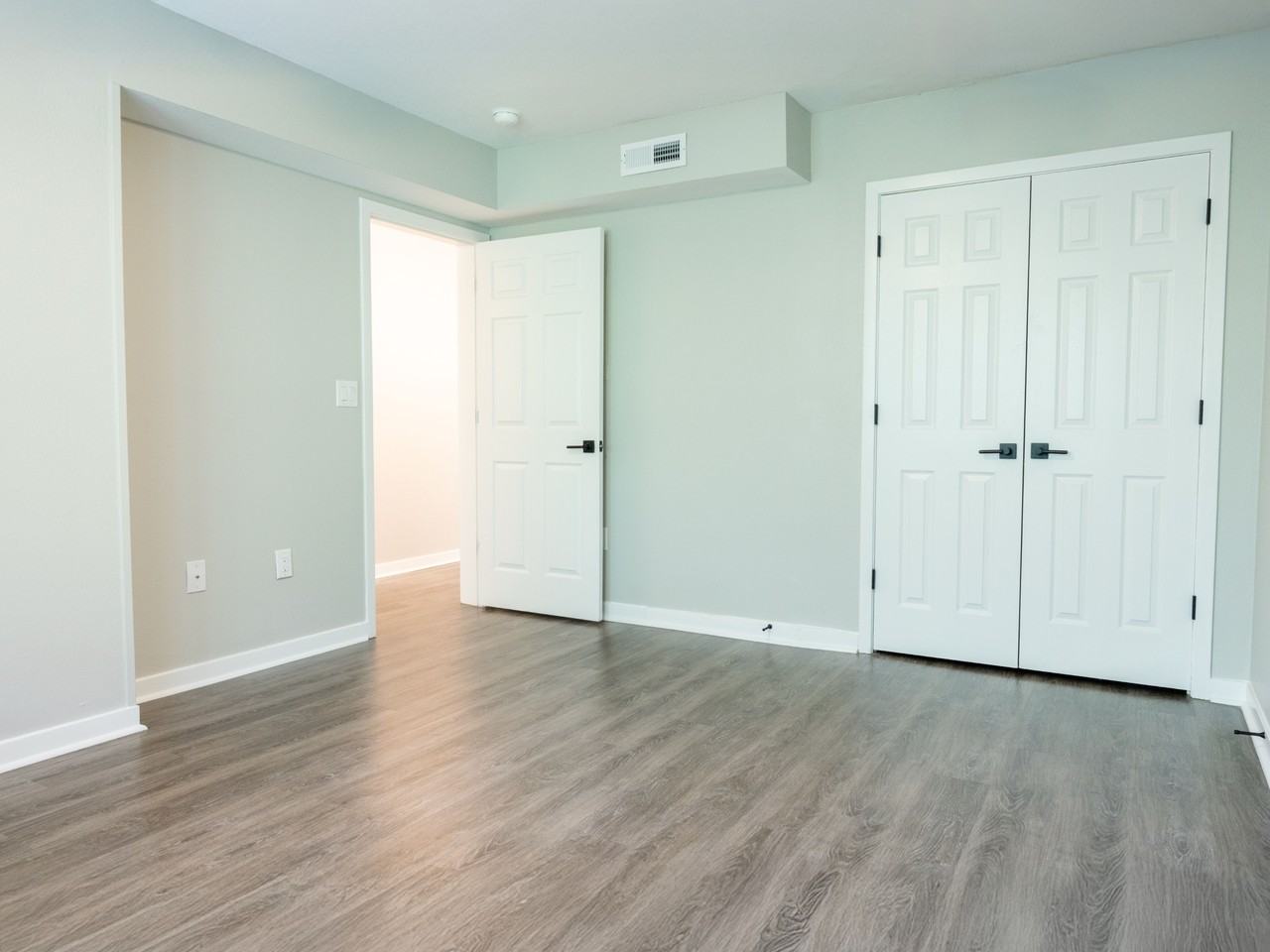 219 Coastal Point Drive #219-202 - Photo 5 of 15