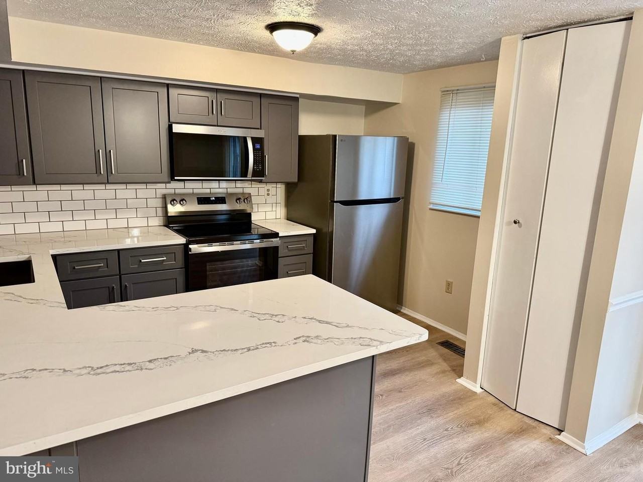 3723 Castle Ter #1 - Photo 5 of 21