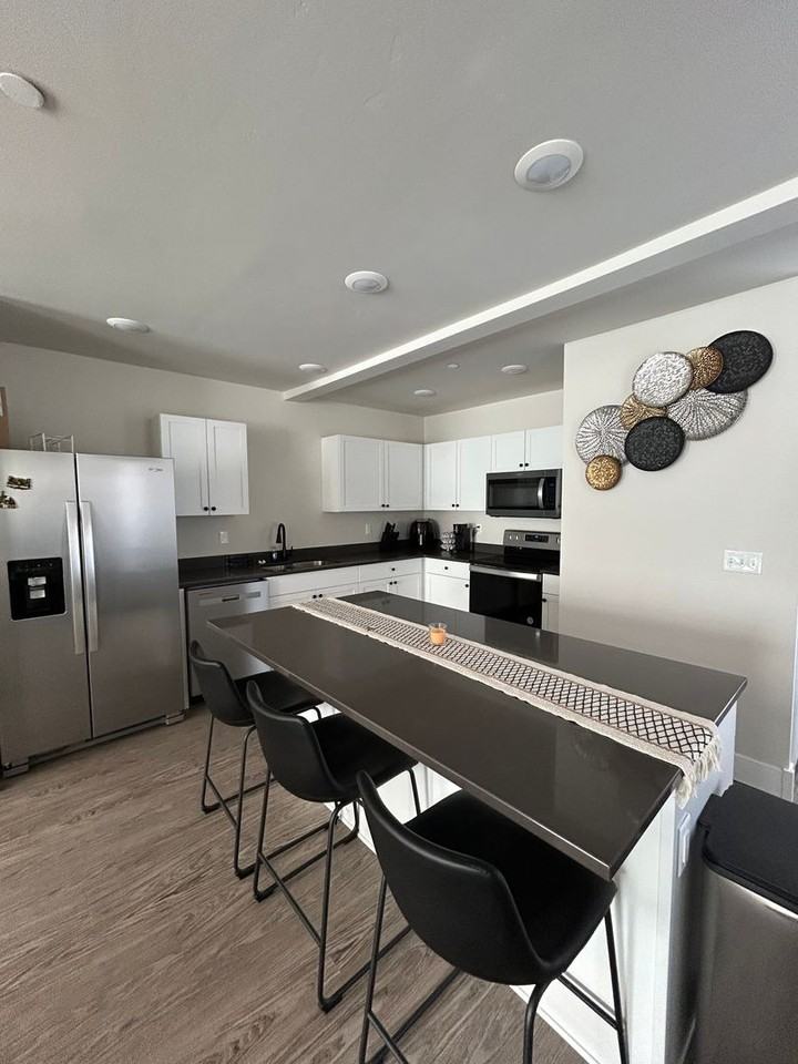 200 Hickory St - Photo 5 of 15